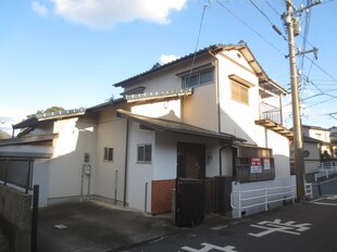 下上津役元町一戸建の物件外観写真